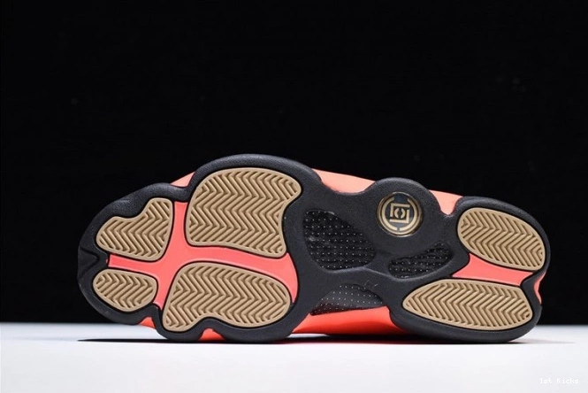 1st Kicks Shoes 13 Air AT3102-006 Low Infrared x Jordan Black Clot 0701